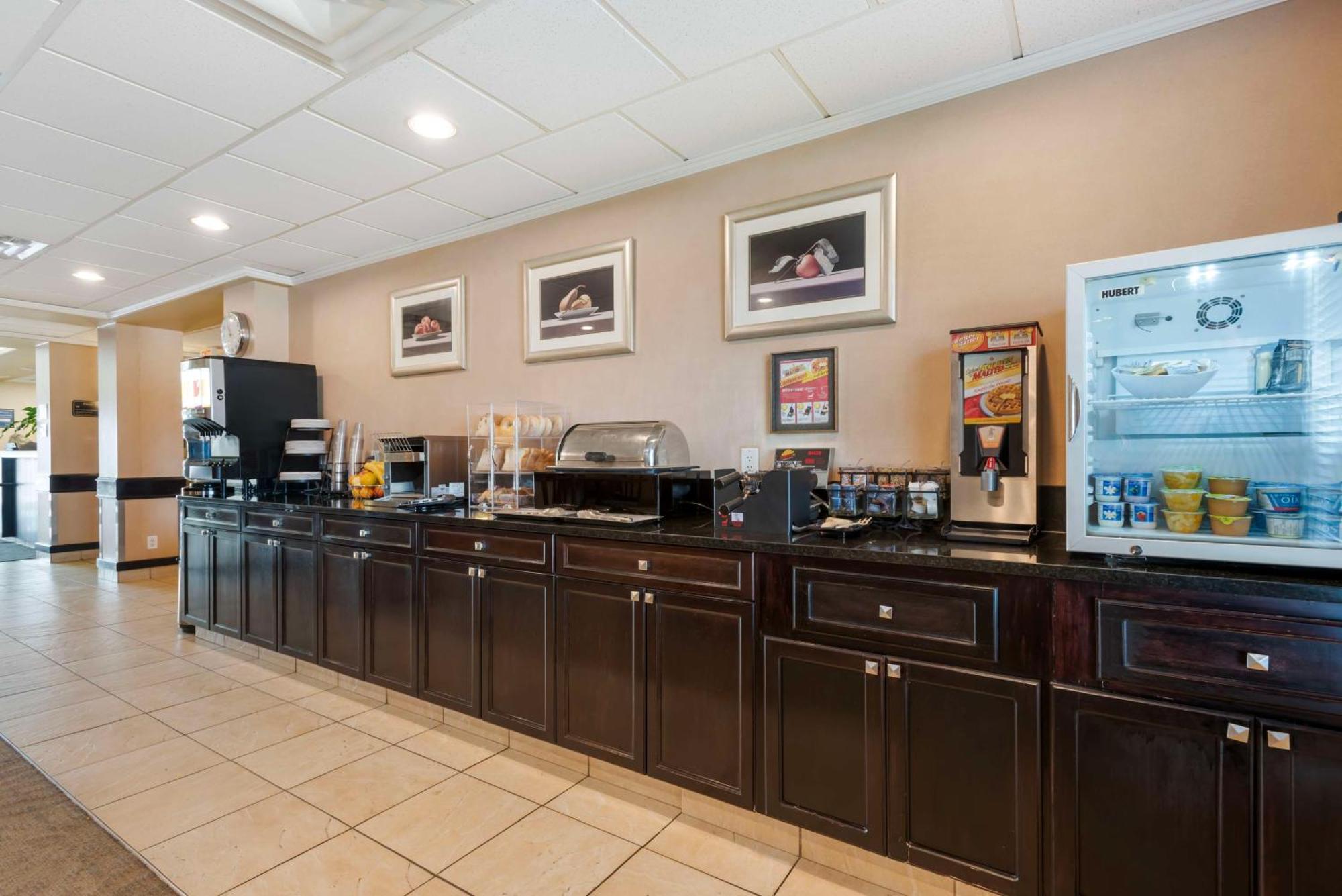 Best Western Rocky Mountain House Extérieur photo